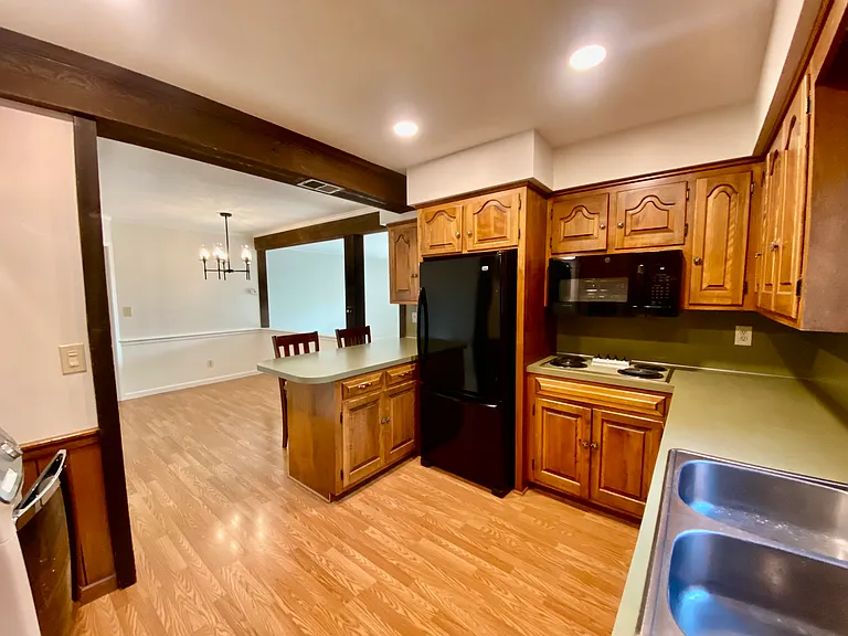 545 Schwarz Rd — Photo 13