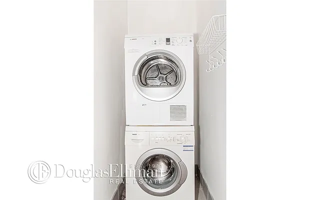 Sold by Douglas Elliman | media 10