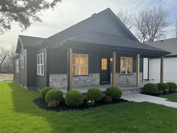 227 E Mill St, Osawatomie, KS 66064