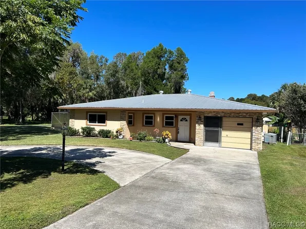 12255 E Raintree Ct, Inverness, FL 34450