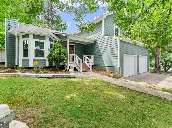 4030 Evelyn Dr, Powder Springs, GA 30127