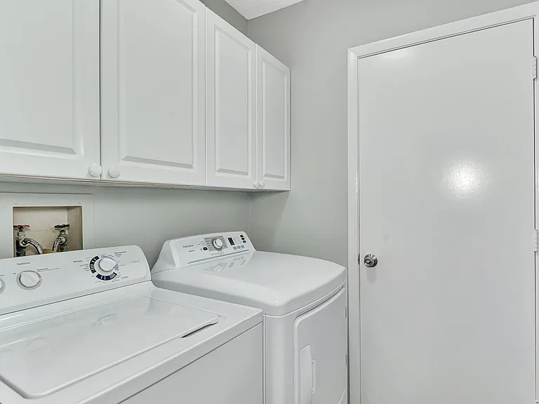 3141 Heatherwood Ln — Photo 45