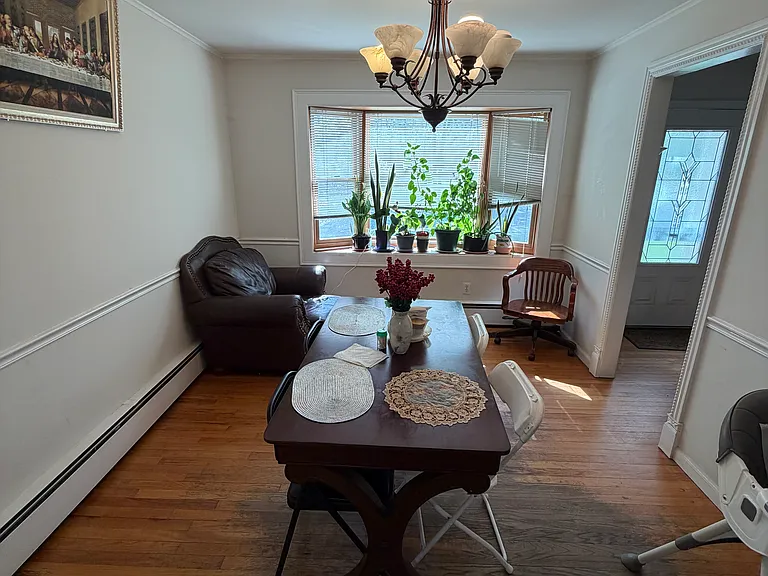 61 Gores Dr — Photo 2