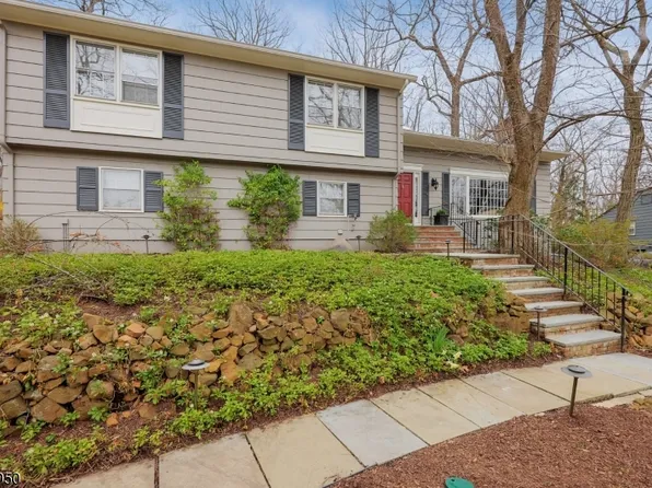 2660 Deer Path, Scotch Plains Twp., NJ 07076
