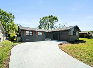 1514 Carroll Dr, Garland, TX 75041