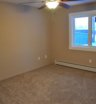 3rd image of 841 Nordic St