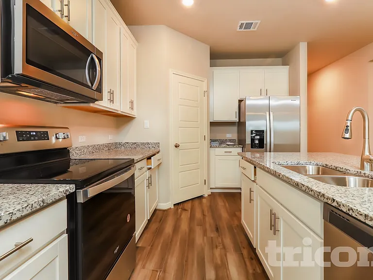 5532 Shasta Pl — Photo 4