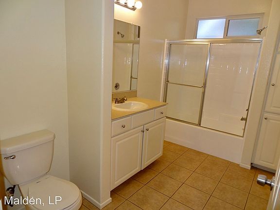 4th image of 18350 Malden St Unit 103