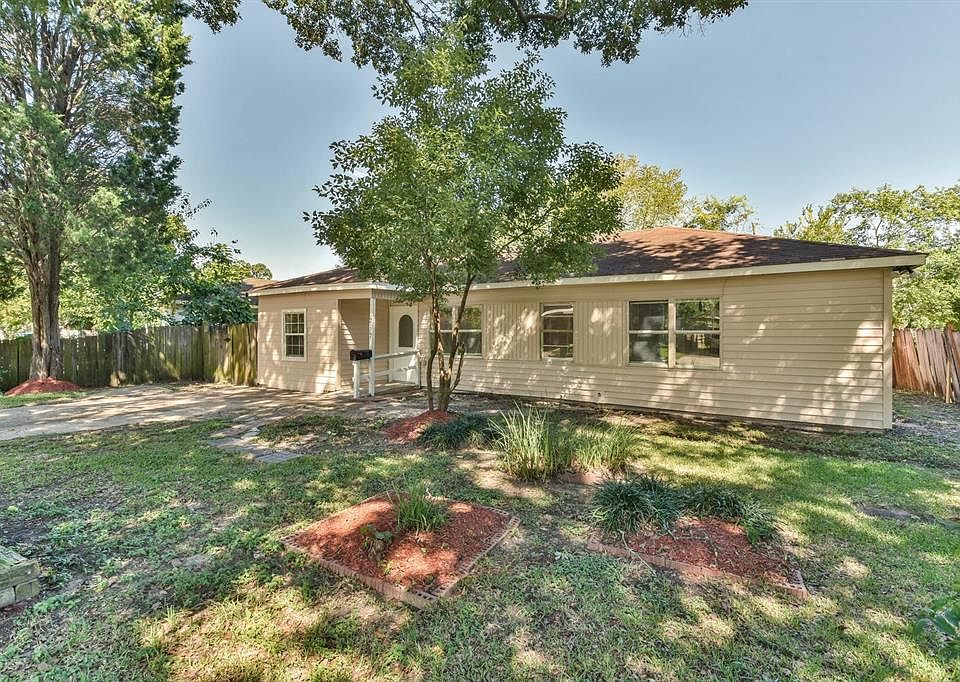 1st image of 2117 Garvey Dr