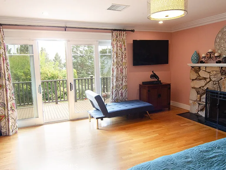 3830 Markridge Rd — Photo 22