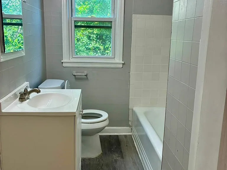 4628 N 24th Pl — Photo 11