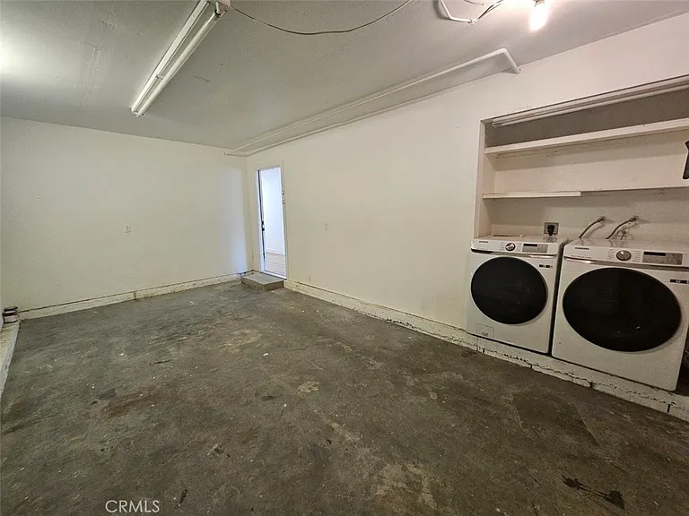 226 N Citrus Ave #A — Photo 35