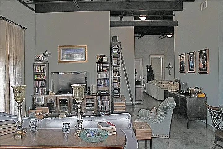 238 Centre St #301 — Photo 4