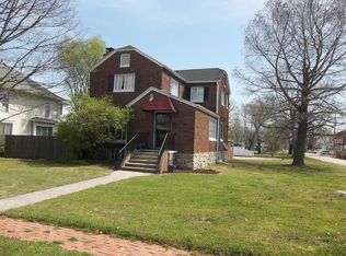 118 S Highland Ave, Chanute, KS 66720