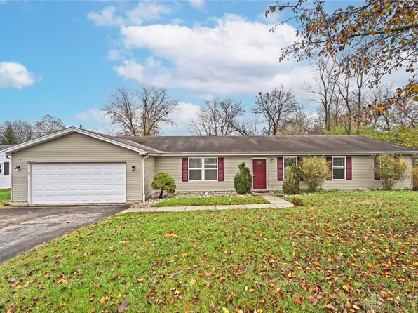 6241 Skyline Dr, West Chester, OH 45069
