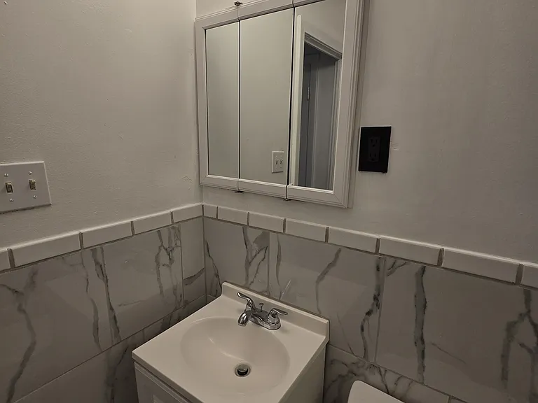 2312 Reed Rd — Photo 11