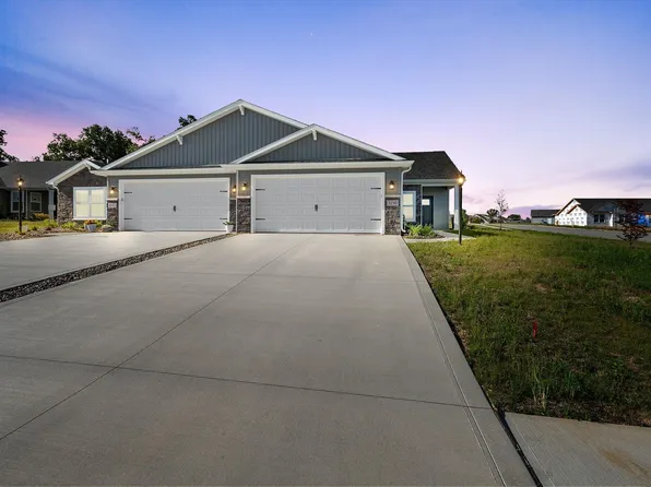 3190 E Buell Ct, Columbia City, IN 46725