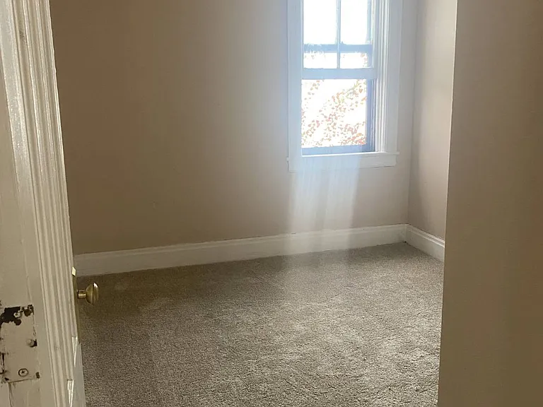169 7th Ave #2F — Photo 4