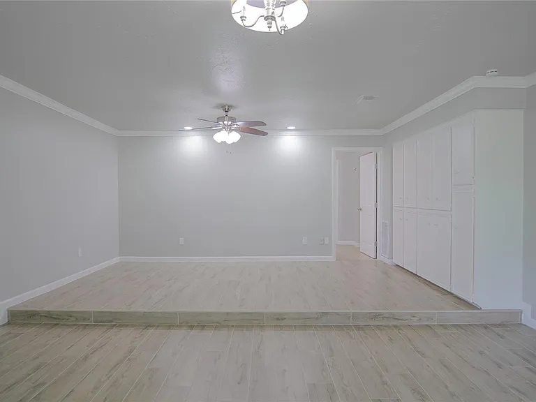 3406 Deerwood Ln — Photo 16