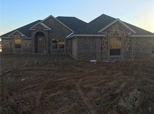 4020 Upper Lake Circle, Granbury, TX 76049