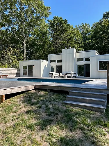 14 Park Cir Photo 1