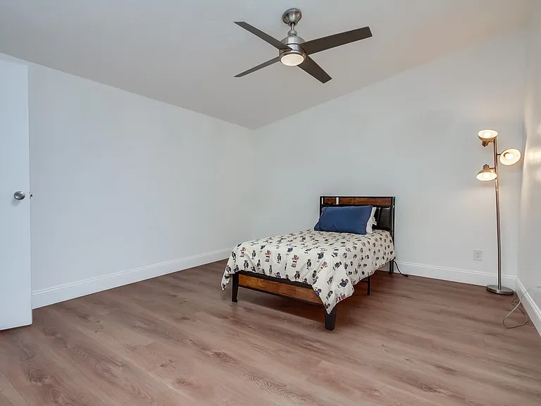 9442 Seltzer Ct — Photo 44