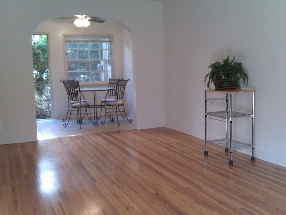 1st image of 1612 Greenfield Ave