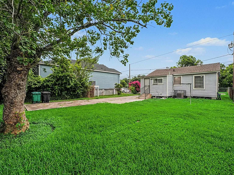 3107 Altoona St — Photo 18