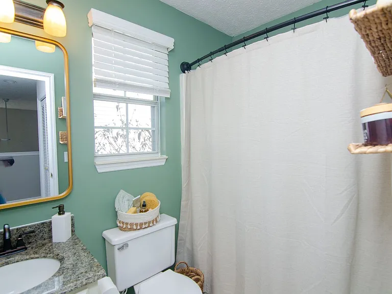 609 Spokane Ct — Photo 13