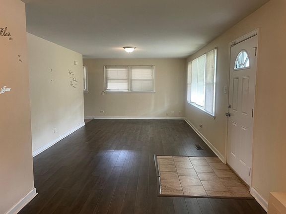 2nd image of 18950 Anthony Ave