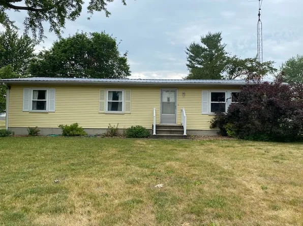 106 N Sheridan St, Lostant, IL 61334