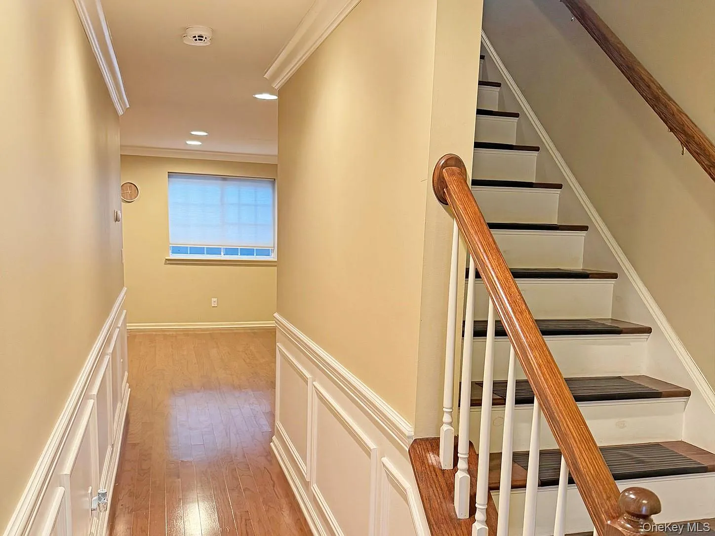 2 bed, 2.5 bath, 1795 sqft, $2,900 — Photo 2