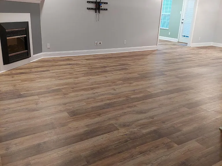 931 Mercer Dr — Photo 4