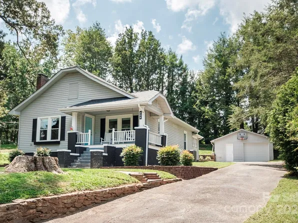 404 Laurel St NE, Valdese, NC 28690