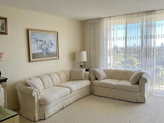 4th image of 14575 Bonaire Boulevard #208
