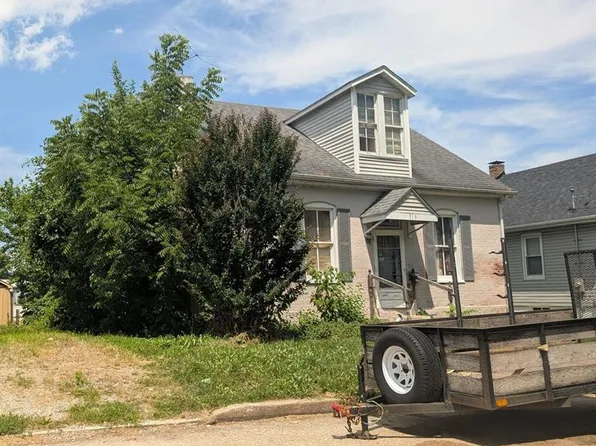 513 N Jackson St, Belleville, IL 62220