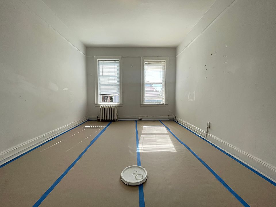 2nd image of 38-40 Kelly Pkwy #24E