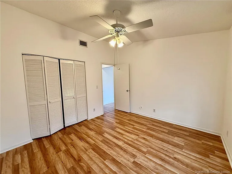 8005 SE Villa Cir — Photo 8
