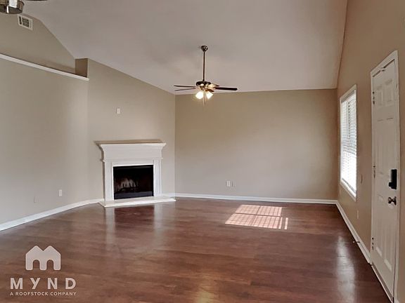 3rd image of 3940 Cypress Pointe Dr