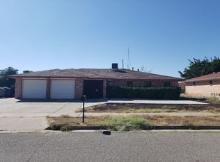 4608 R L Shoemaker Dr, El Paso, TX 79924