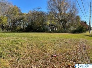 1922 Rideout Dr, Huntsville, AL 35806