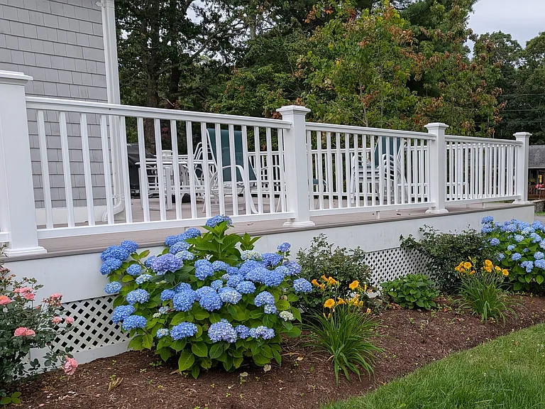79 Lakewood Dr — Photo 3