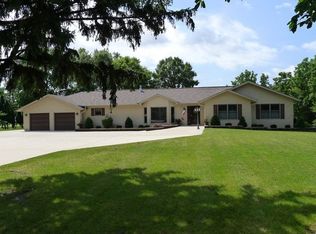 2982 210th St, Charles City, IA 50616