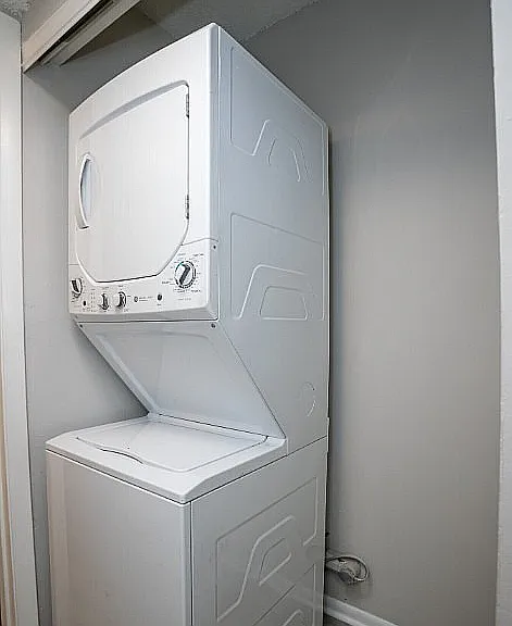 In Unit Washer and Dryer