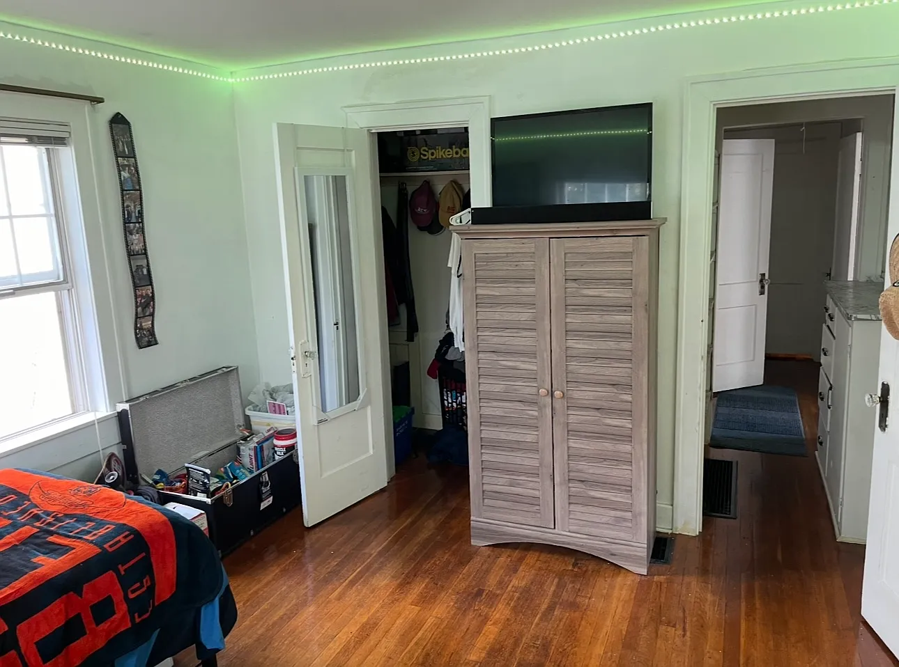 3 bed, 2000 sqft, $2,670 — Photo 4
