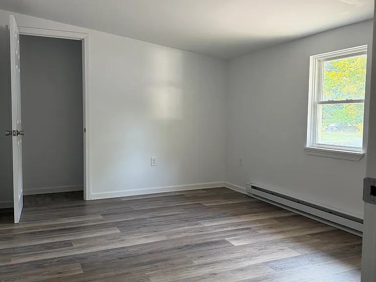 34 8th St #34E — Photo 9