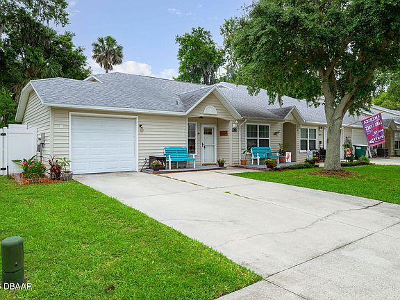 2nd image of 1031 Grand Hickory Cir