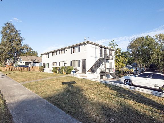 2nd image of 2300 Washington Ave APT 6