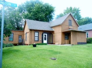 204 E Washington St, Veedersburg, IN 47987
