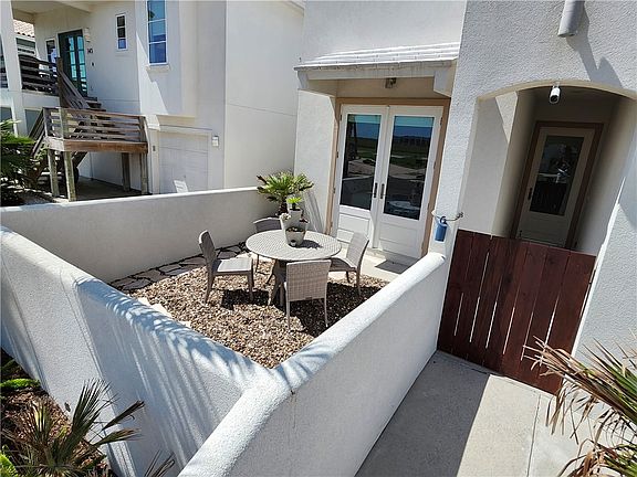 5th image of 149 Porto Villageo Dr